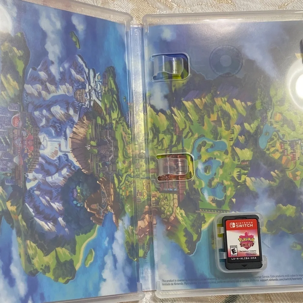 Pokémon Shield - Nintendo Switch
